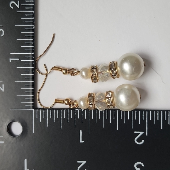 Gold Chain Bubble Pearl Necklace and Earrings Set - Picture 7 of 7